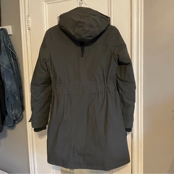 Mountain warehouse winter coat - Picture 8 of 8